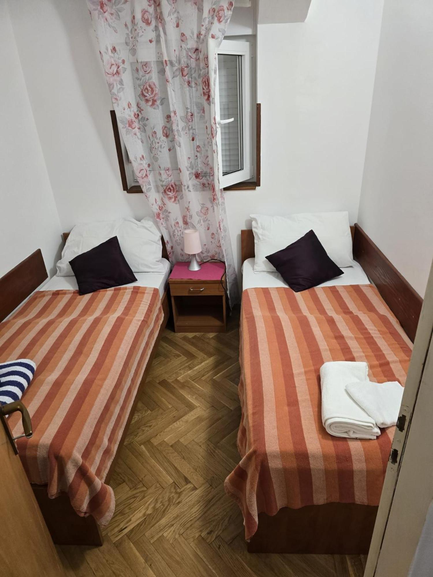 Apartments Stjepan Малинска Екстериор снимка